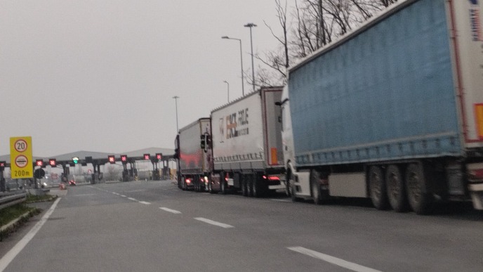 Zadržavanje kamiona na granici